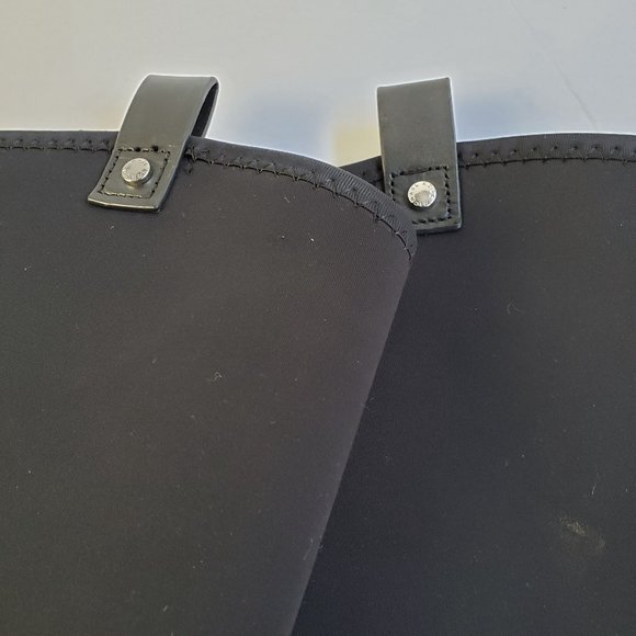 Michael Kors Black Rubber Tall Rain Boots Pull On Logo Charm Detail - Picture 15 of 15